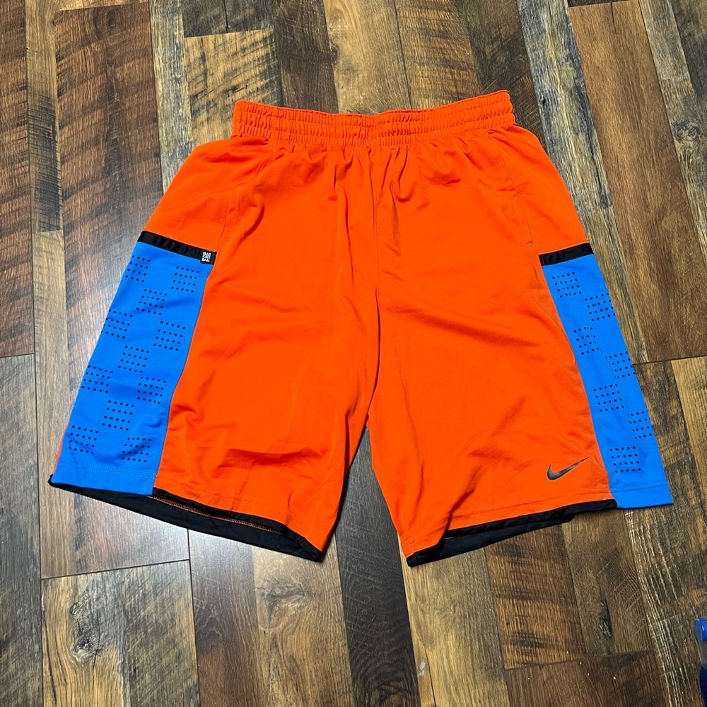 Nike Men's Athletic Shorts in Orange and Blue
